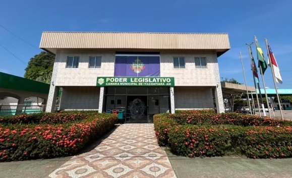 Justiça suspende convocação de aprovados em concurso da Câmara de Itacoatiara