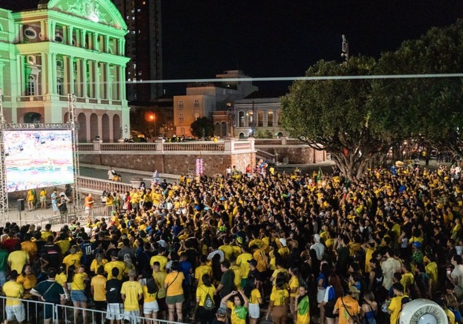 Largo de São Sebastião recebe música e transmissão do jogo do Brasil nesta sexta