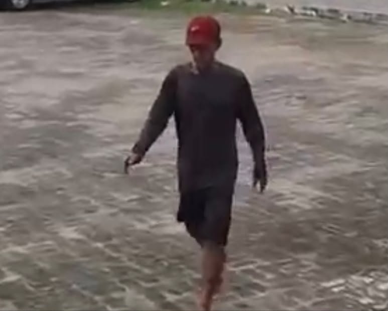 Suspeito de matar funcionário no Conjunto Tocantins se entrega à polícia em Manaus