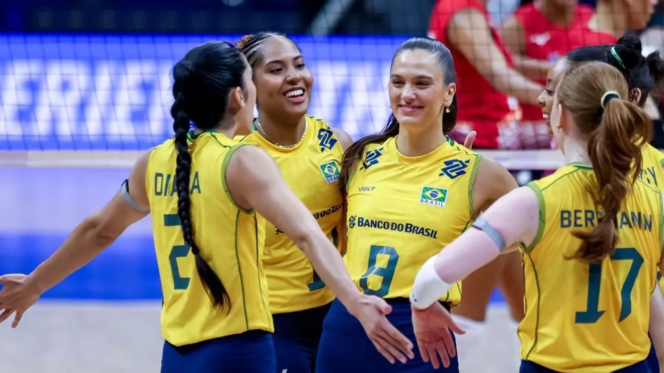 Seleção Feminina supera atuais campeãs mundiais de vôlei e chega à 4ª vitória consecutiva