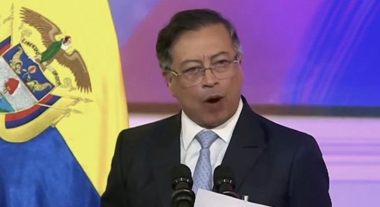 Petro rejeita resultado do 1º turno e aponta irregularidades na eleição da Colômbia