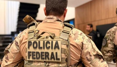 Operação da PF sobre roubo de ouro cumpre mandados em delegacia e condomínios de Manaus