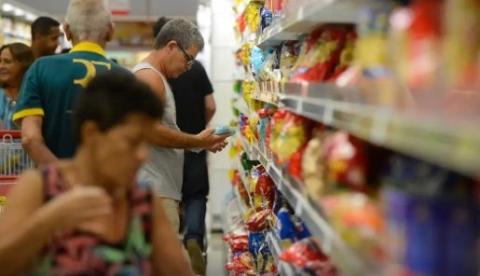 Cesta básica fica mais cara em Manaus e ultrapassa R$ 281 em junho