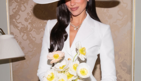 Dua Lipa compartilha fotos inéditas de casamento discreto com Callum Turner