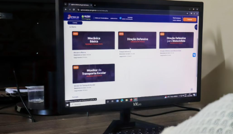 Detran-AM abre inscrições para 1.200 vagas em cursos gratuitos de trânsito
