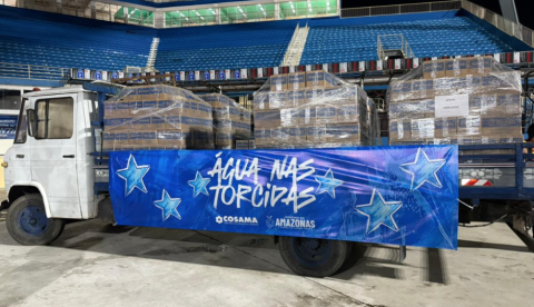 Festival de Parintins terá distribuição de 600 mil copos de água tratada, diz Governo