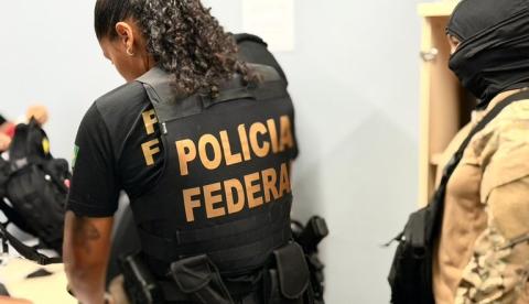 Investigador preso é suspeito de dirigir viatura usada em roubo de ouro em Manaus