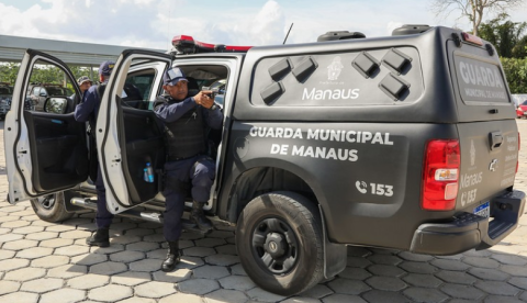 Casal é preso em Manaus após denúncia de maus-tratos a cachorro no Lírio do Vale