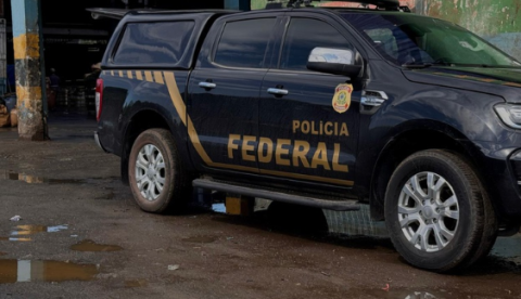 Polícia Federal incinera 3,6 toneladas de drogas apreendidas no Amazonas
