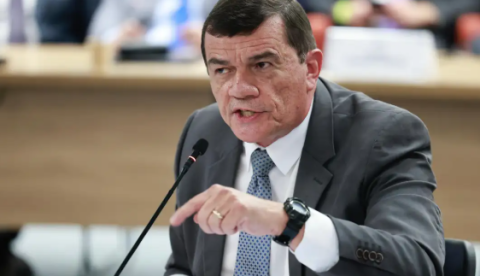 Moraes autoriza que general Paulo Sérgio, condenado na trama golpista, se inscreva no Enem 2026