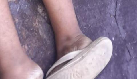 Corpo de homem é encontrado com marcas de tiros atrás de condomínio na Ponta Negra