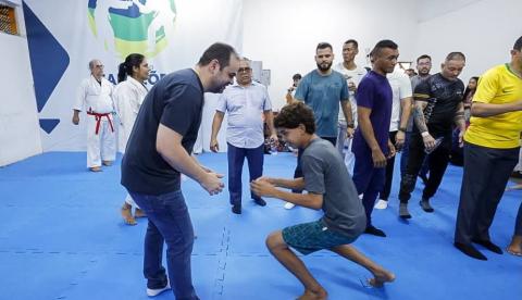 Vila Olímpica de Manaus ganha novo dia de atividades esportivas gratuitas no meio da semana