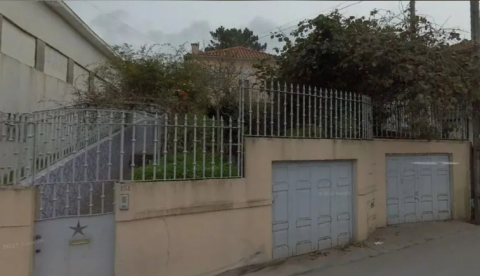 Mulher convive com esqueleto da mãe por mais de um ano antes de morrer
