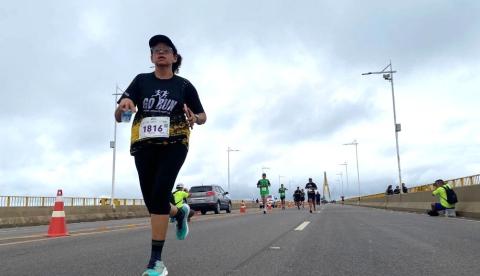 Meia Maratona Verde estreia percurso de 30 km com largada na Ponta Negra neste domingo
