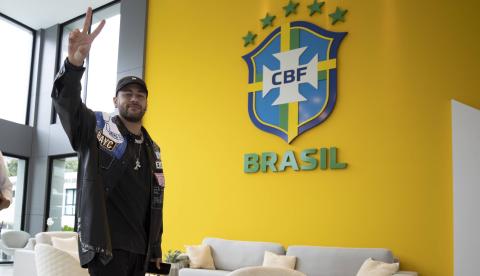 Cabelo do hexa? Neymar aposta em novo visual às vésperas de estreia do Brasil na Copa