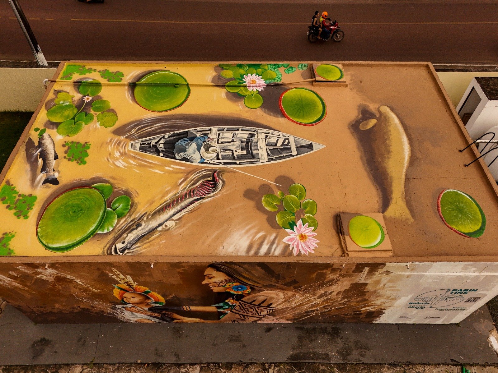 Festival de Parintins: Cidade ganha novos murais em homenagem ao artista Evanil Maciel