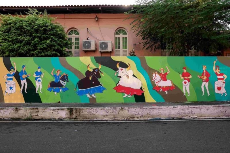 Com novos murais, 'Parintins Galeria Cidade Aberta' amplia circuito de arte urbana da cidade