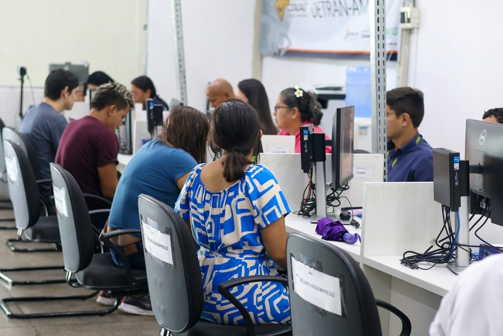 Sine Amazonas oferece 313 vagas de emprego para esta quinta-feira (25); veja os cargos