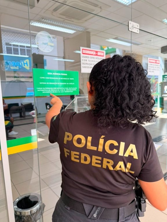 PF fiscaliza agências bancárias em Parintins para o Festival 2026