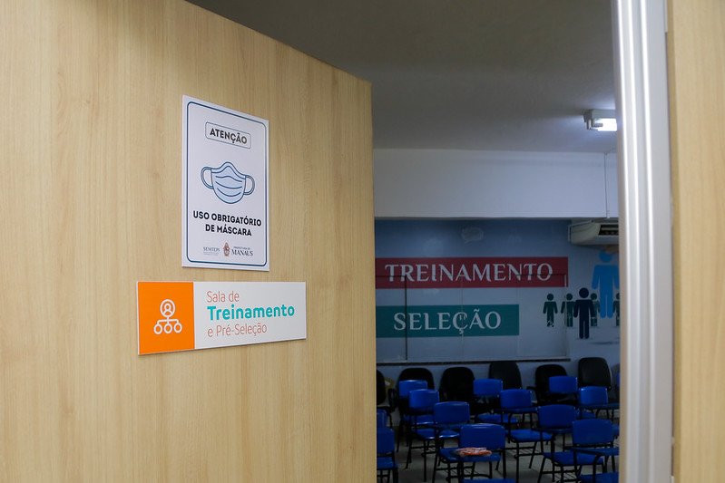 Sine Manaus recruta profissionais para 648 vagas nos setores de comércio, indústria e serviços