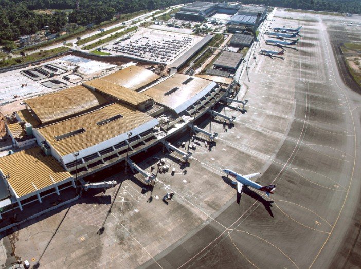 Nevoeiro e mau tempo interferem em voos no aeroporto de Manaus