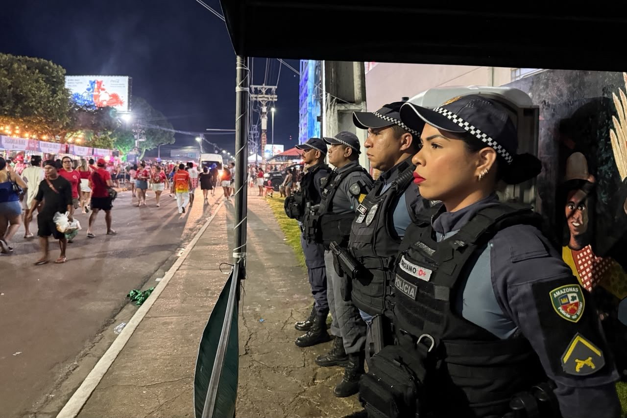 Segundo dia do Festival de Parintins tem prisões, inquéritos e apreensão de dinheiro