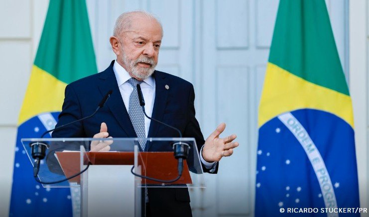 Em resposta a Trump, Lula avisa: "Não se meta nas eleições no Brasil"
