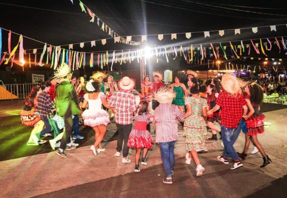 Festa junina da Nilton Lins terá shows, quadrilhas e toadas até sexta em Manaus