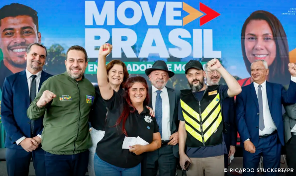 Com juros menores para mulheres, governo cria linha de crédito para motos e bikes elétricas