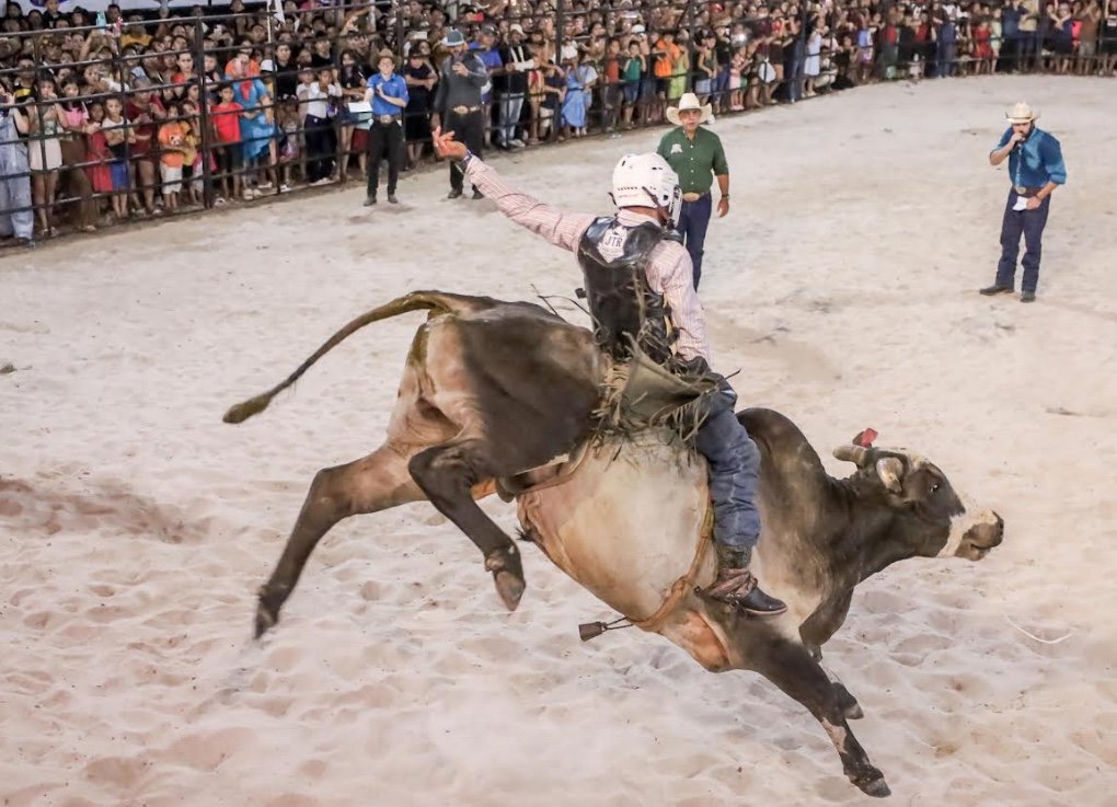 Aniversário de 94 anos: 1ª ExpoCoari estreia com rodeio, agronegócio e shows nacionais