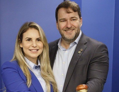 Prefeita e presidente da Assembleia Legislativa de Rondônia estão entre alvos de operação da PF