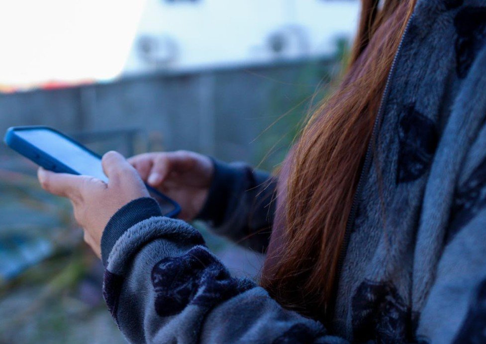 Violência sexual digital contra menores vira crime hediondo; veja o que muda nas penas