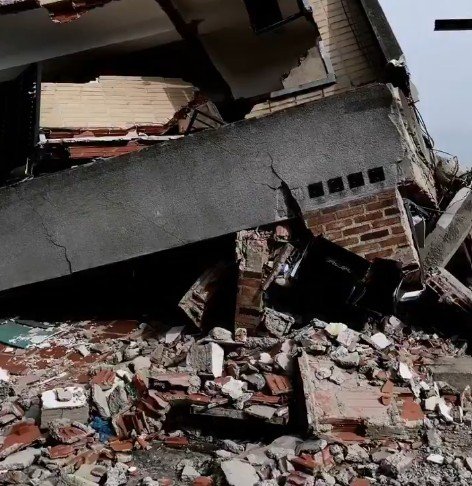 Número de mortos em terremotos na Venezuela sobe para 4.490