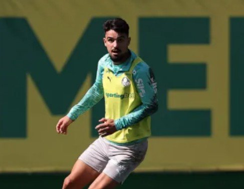 Palmeiras recusa oferta de R$ 116 milhões por Flaco López e segura atacante