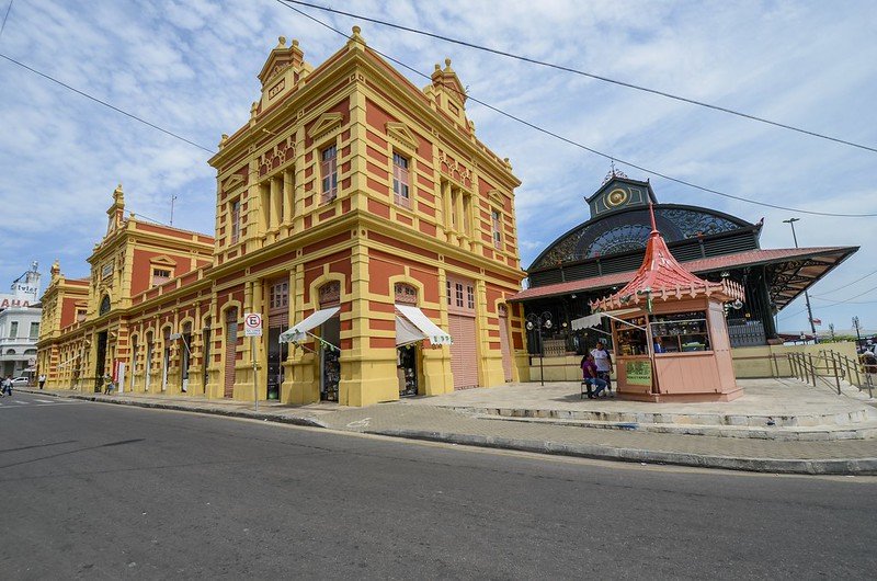 Mercado Adolpho Lisboa celebra 143 anos com programação cultural no Centro