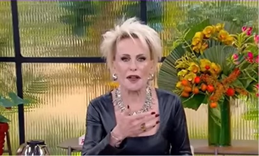 Ana Maria Braga e equipe passam mal após provarem receita no Mais Você