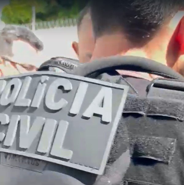 Advogado é preso em Manaus suspeito de abuso contra três meninas, incluindo duas filhas