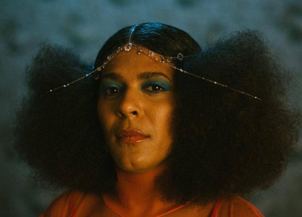 Josyara estreia em Manaus com show acústico no Espaço Cultural Muiraquitã