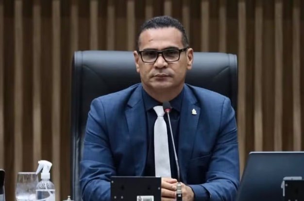 Nova estratégia: PT pede ao TJAM restabelecimento de liminar sobre perda de mandato de vereador Jaildo de Oliveira