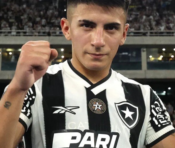 Flamengo tenta atravessar negócio do River Plate por Thiago Almada