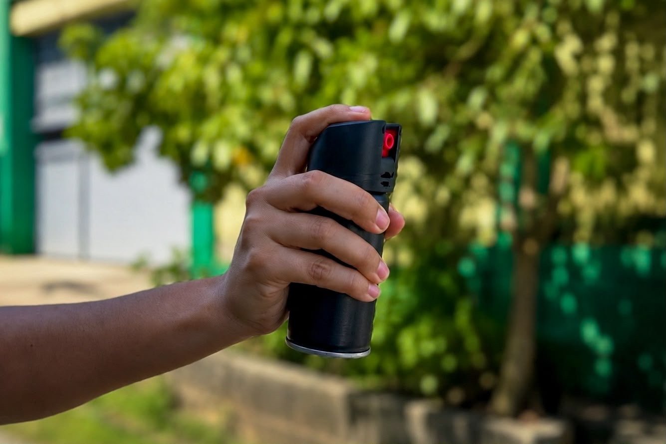 Saiba as regras para compra e uso do spray de pimenta autorizado pela nova lei federal