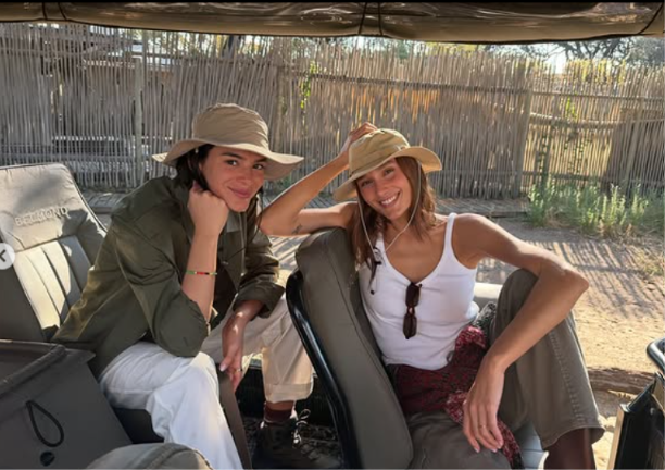 Sasha e Bruna Marquezine curtem safári na África; veja fotos