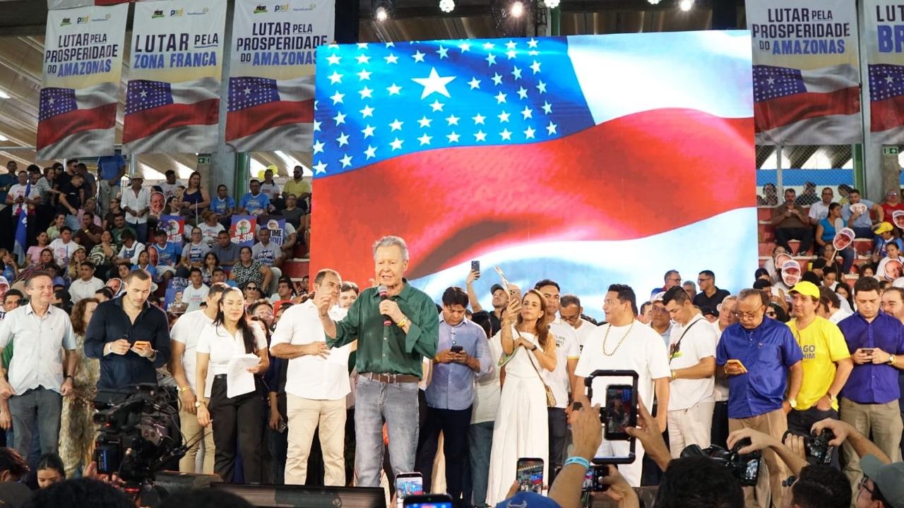 Arthur Virgílio oficializa candidatura a deputado federal: “Volto para servir o Amazonas”