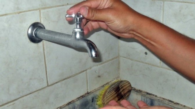 Bairros de Manaus ficarão sem água na quarta-feira e retorno pode durar até dois dias