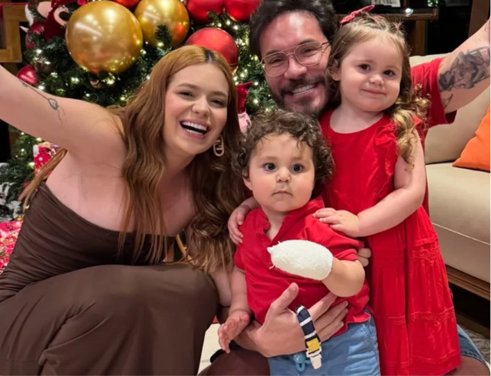 Viih Tube celebra cura do filho após quase 2 anos de tratamento
