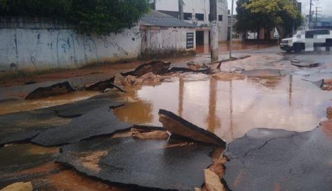 Prefeito quer reestruturar a Ageman para garantir fiscalização rígida contra a Águas de Manaus