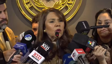 Após ser acusada de racismo, senadora paraguaia desafia Mbappé e cita prisão de Ronaldinho