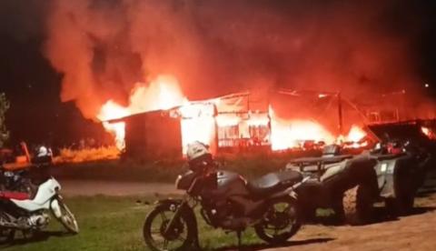 Justiça condena dupla por incêndios no Amazonas a mando de facção
