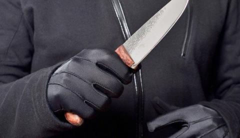 Homem é morto a facadas no Coroado; polícia investiga o caso