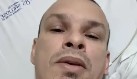 Jornalista de Manaus é esfaqueado ao defender esposa e filho de 1 ano em SC